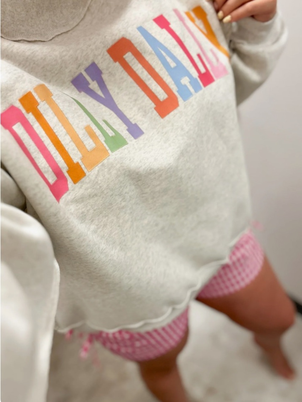 BUCKETLIST Dilly Dally Mockneck Reversible Size L/XL Gray & rainbow